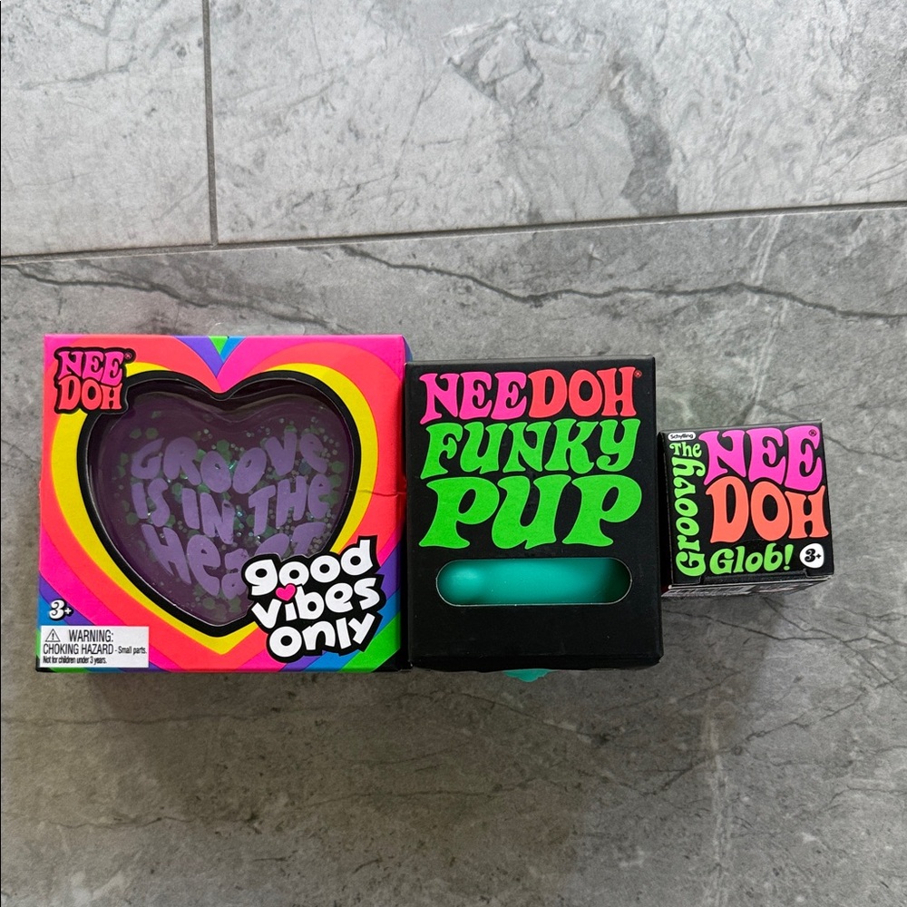 NeeDoh Funky Pup,Groovy heart,& green groovy glob Needoh set